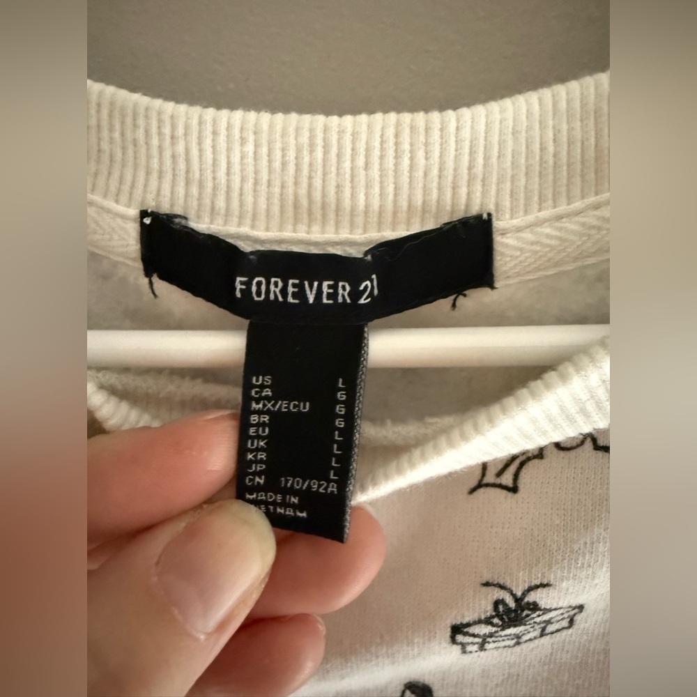 Forever 21 Christmas Holiday Designs Crew Neck Long Sleeve Sweater Women’s SZ L - Picture 3 of 8